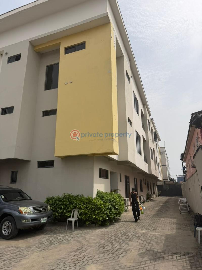 3 bedroom Block Of Flats For Rent Off Admiralty Way Lekki Phase 1 Lagos - 0