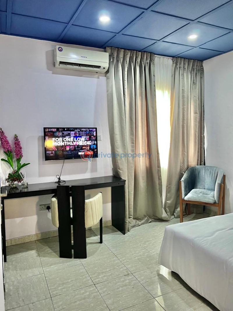Luxurious spacious 3 bedroom self service - 2 3 bedroom Block Of Flats For Rent Off Durosimi Eti Dr Lekki Phase 1 Lagos - 2