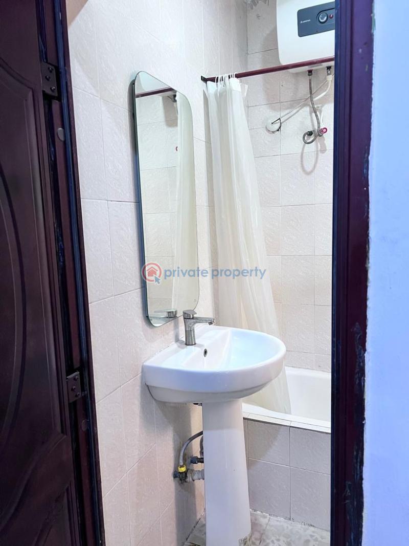 Luxurious spacious 3 bedroom self service - 8 3 bedroom Block Of Flats For Rent Off Durosimi Eti Dr Lekki Phase 1 Lagos - 8