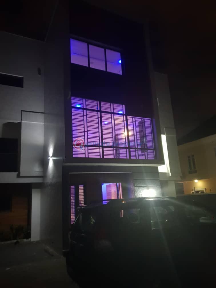 Furnished 3-bedroom terrace duplex - 4 3 bedroom Terraced Duplex For Sale Agungi Lekki Lagos - 4