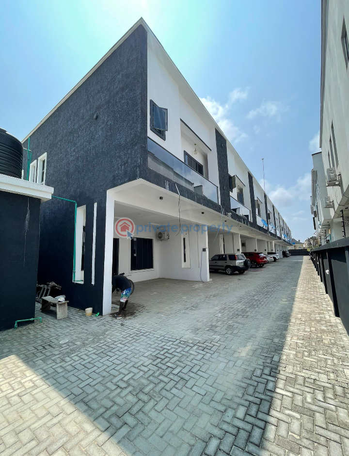 3 bedroom Terraced Duplex For Sale Located Inside An Estate, Good Light, Interlocked, Secured Ikota Lekki Lagos - 3