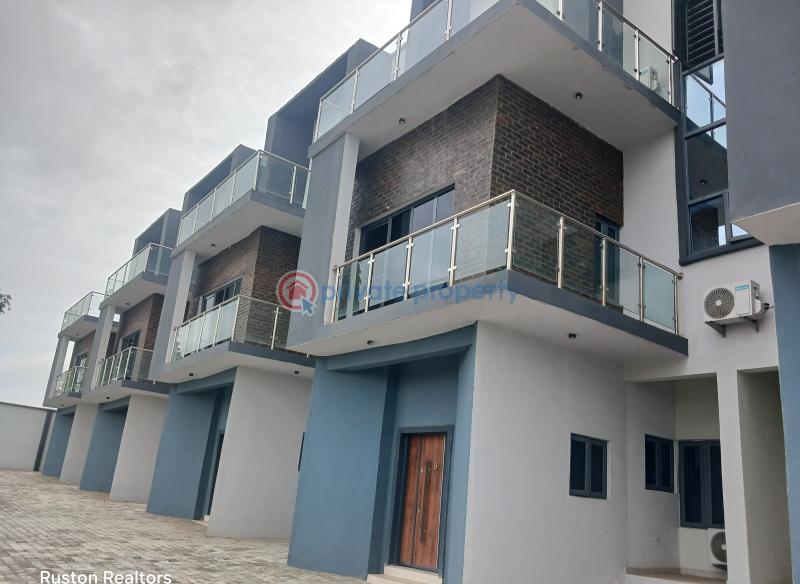 4 bedroom Terraced Duplex For Rent Old Bodija Estate Bodija Ibadan Oyo - 1