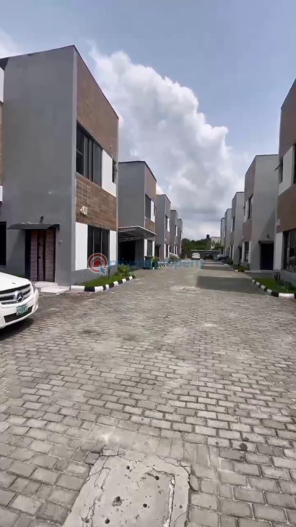 4 bedroom Duplex For Sale Fara Park Sangotedo Ajah Lagos - 14