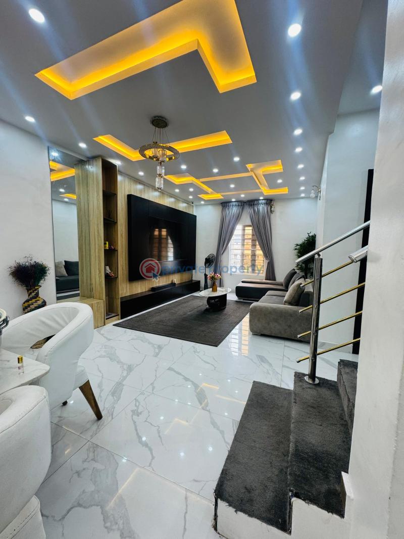4 bedroom House For Sale Ogba Lagos - 5