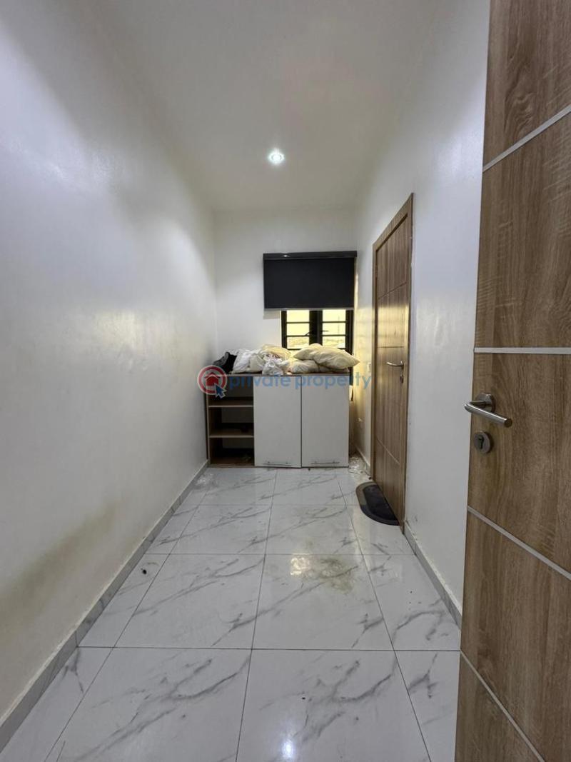 4 bedroom Block Of Flats For Sale Gbagada Lagos - 1