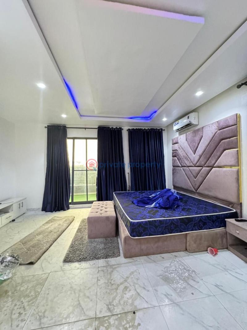 4 bedroom Block Of Flats For Sale Gbagada Lagos - 2
