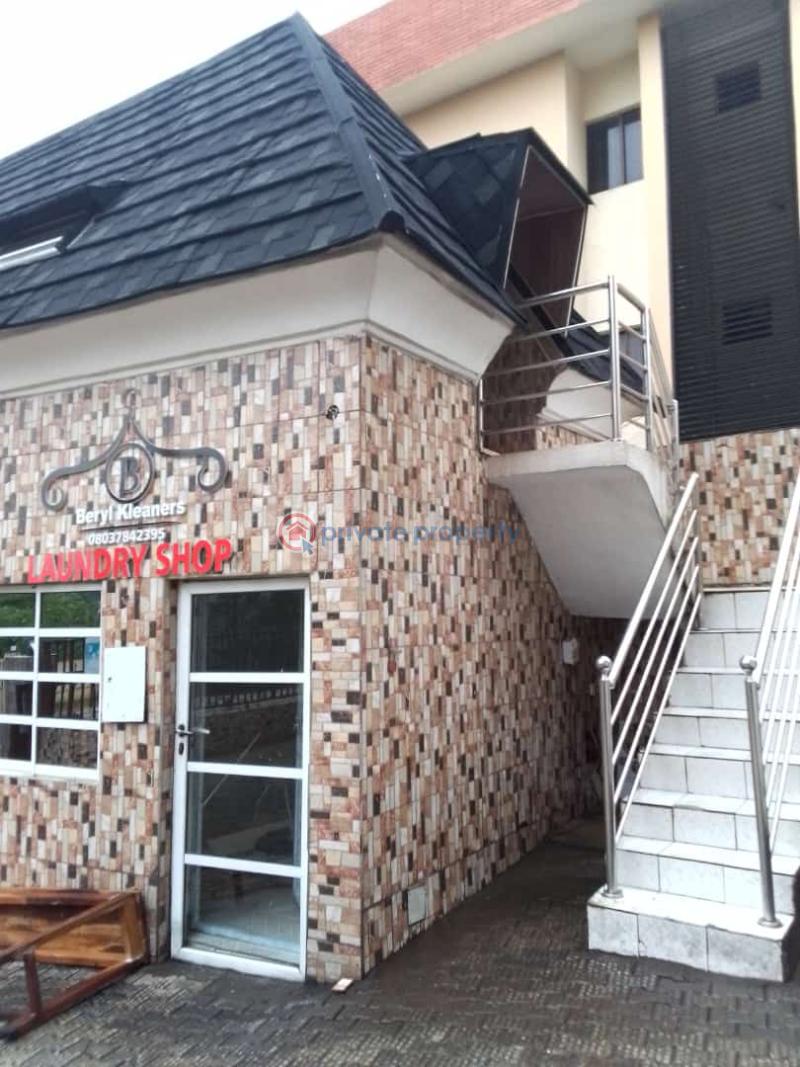 10 bedroom Hotel For Sale Wuse Zone 5 Opposite Anglican Church Wuse Abuja Phase 1  - 4