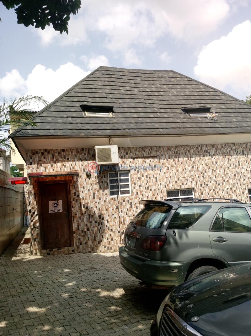 10 bedroom Hotel For Sale Wuse Zone 5 Opposite Anglican Church Wuse Abuja Phase 1  - 1