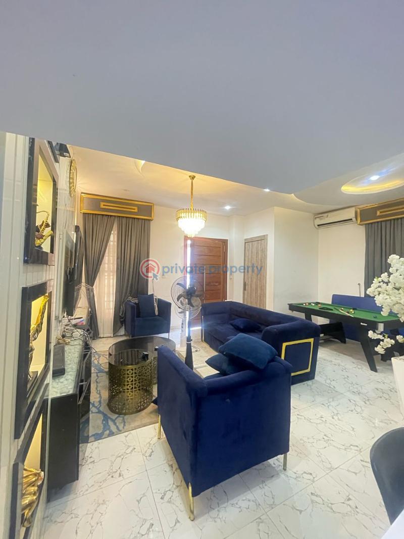 4 bedroom Terraced Duplex For Rent Along Lekki Expressway Lagos - 11