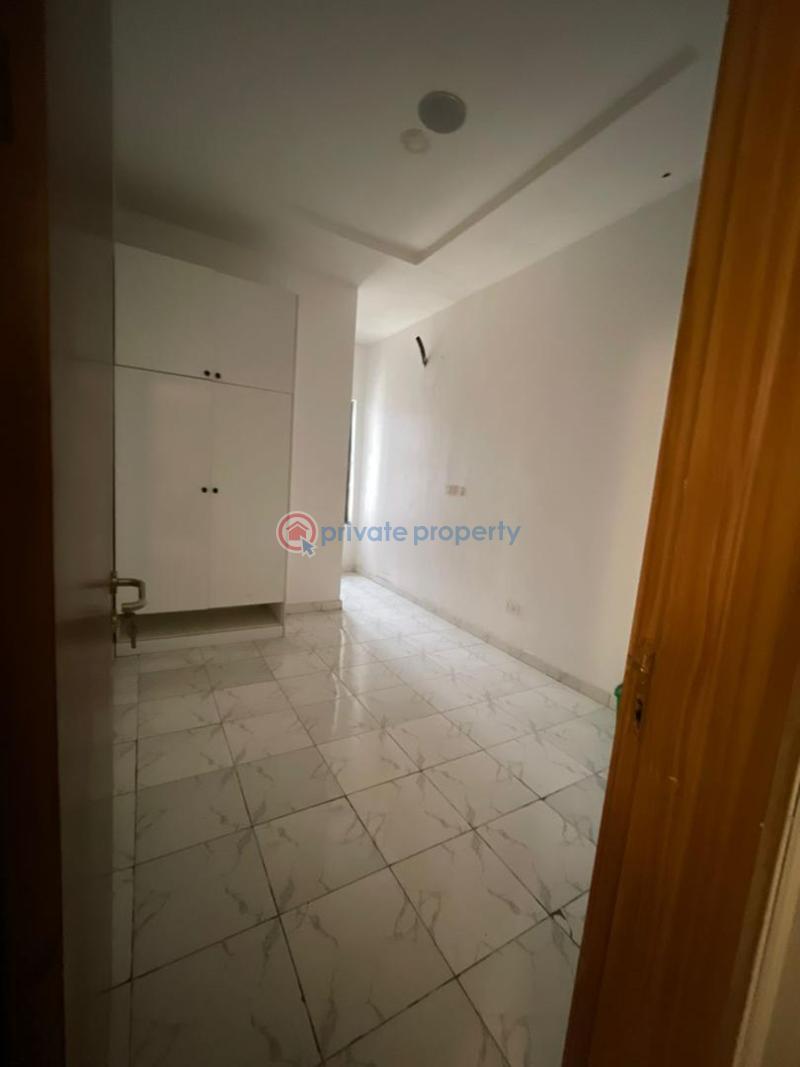 4 bedroom Terraced Duplex For Rent Estate Lekki Lagos - 12