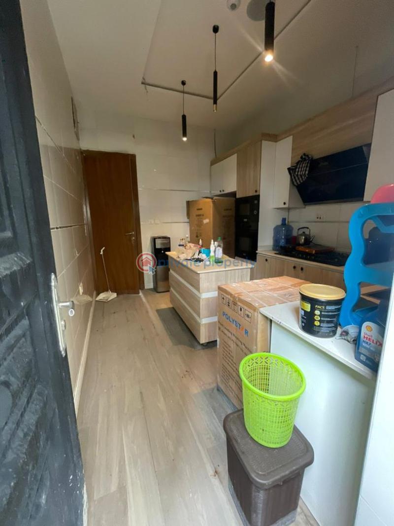 4 bedroom Terraced Duplex For Rent Estate Lekki Lagos - 6