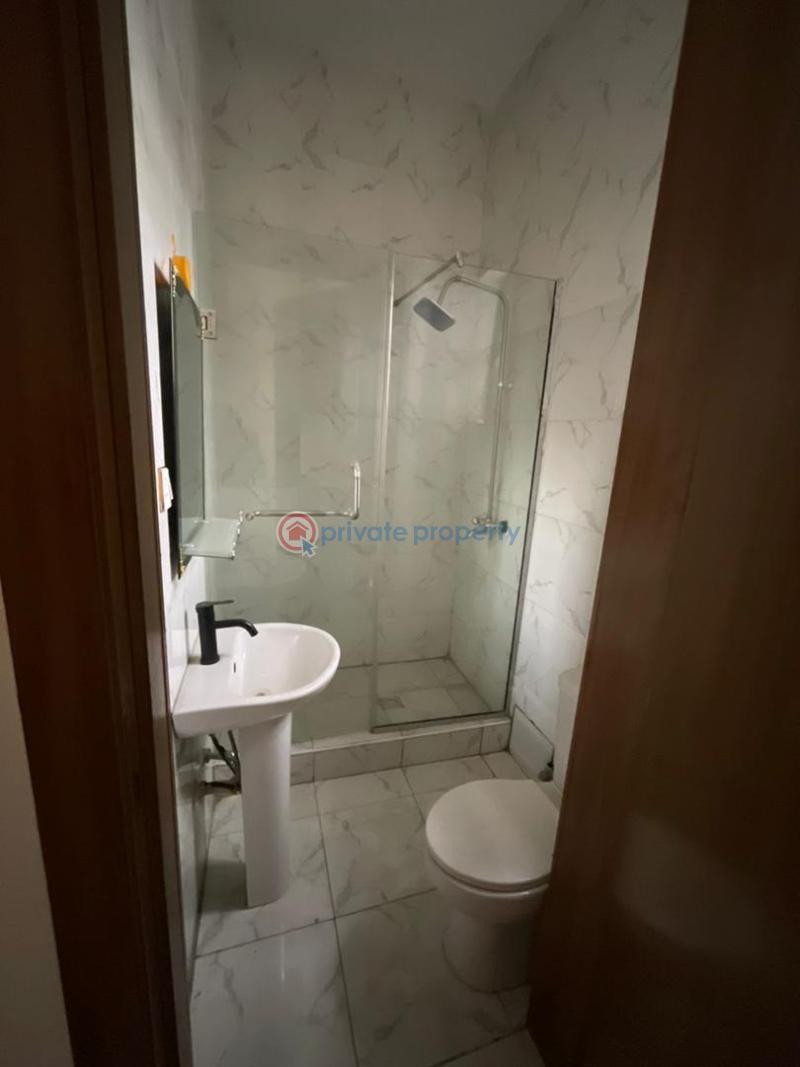 4 bedroom Terraced Duplex For Rent Estate Lekki Lagos - 16