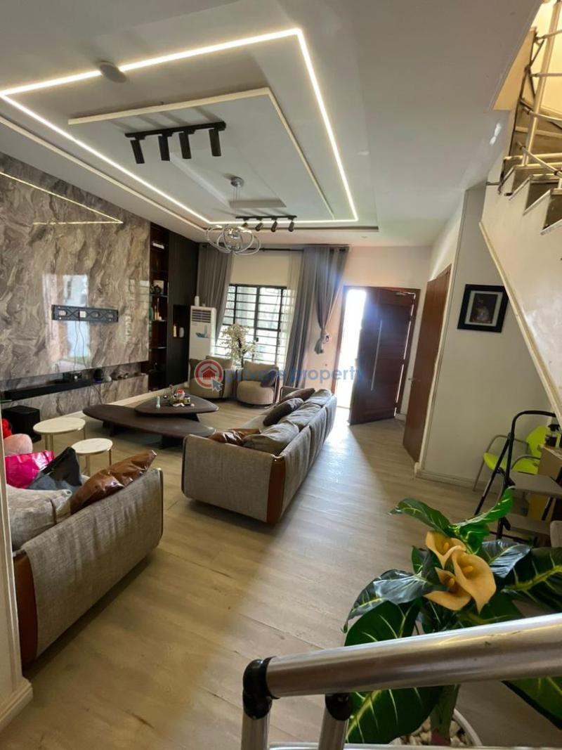 4 bedroom Terraced Duplex For Rent Estate Lekki Lagos - 1