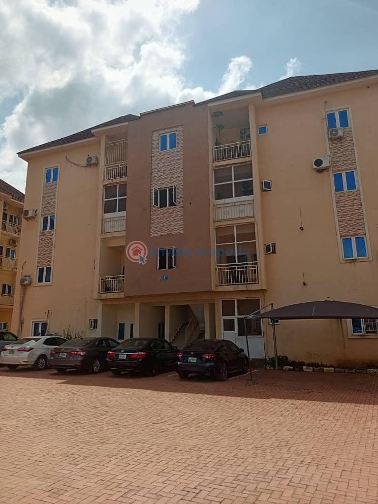5 bedroom Flat & Apartment For Rent Durumi Abuja Phase 2  - 3