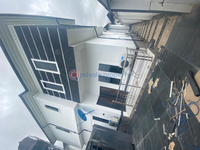 5 bedroom Detached Duplex For Sale Close To Dss Headquarters Off Rapour Junction. Owerri Imo - 1
