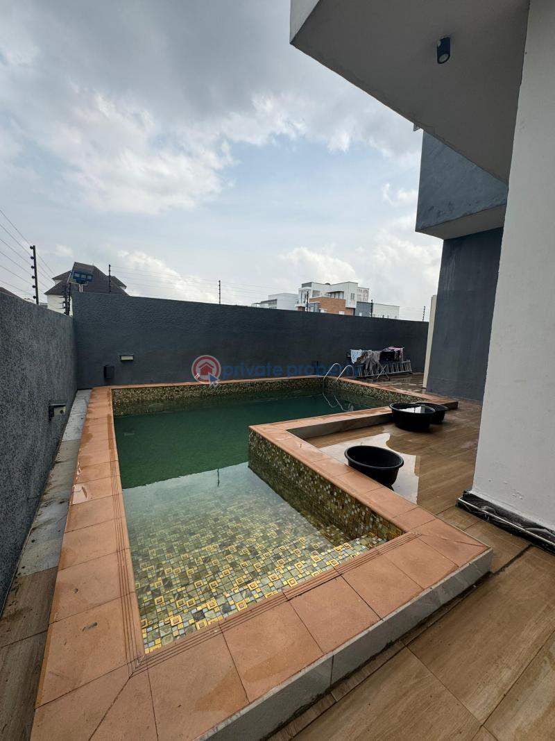 5 bedroom Detached Duplex For Sale Pinnock Beach Estate Osapa Lekki Lagos - 9