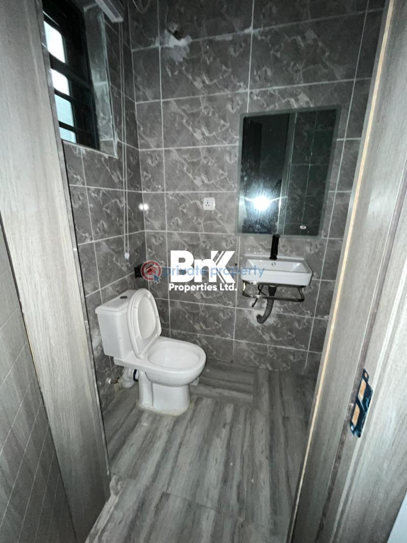 5 bedroom Semi detached Duplex For Rent Lekki Phase 1 Lagos - 12