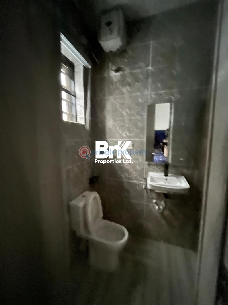 5 bedroom Semi detached Duplex For Rent Lekki Phase 1 Lagos - 10