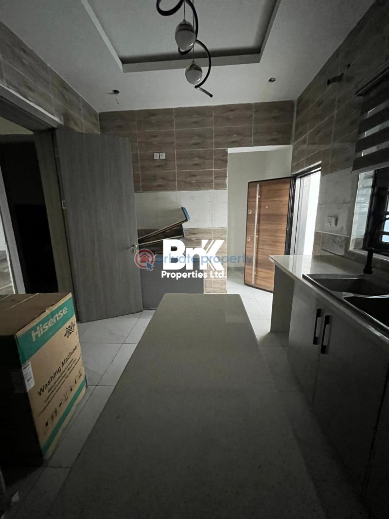 5 bedroom Semi detached Duplex For Rent Lekki Phase 1 Lagos - 8