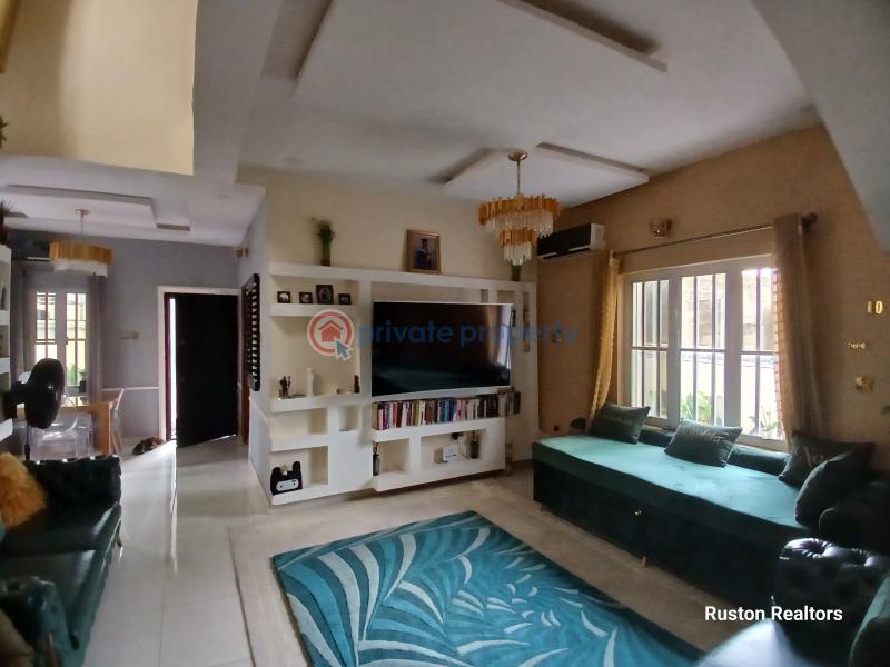 5 bedroom Detached Duplex For Sale Carlton Gate Estate Akobo Ibadan Oyo - 8