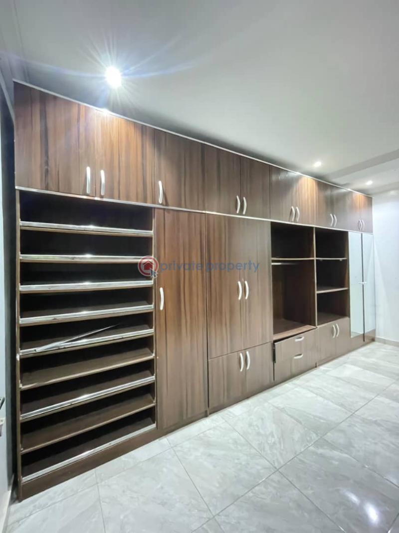 Furnished/ 7  bedroom duplex with  cinema /swimming pool - 22 7 bedroom Detached Duplex For Sale Osapa London Lekki Lagos - 22
