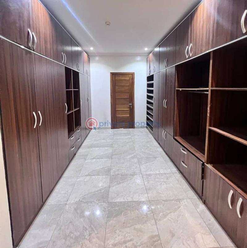 Furnished/ 7  bedroom duplex with  cinema /swimming pool - 3 7 bedroom Detached Duplex For Sale Osapa London Lekki Lagos - 3