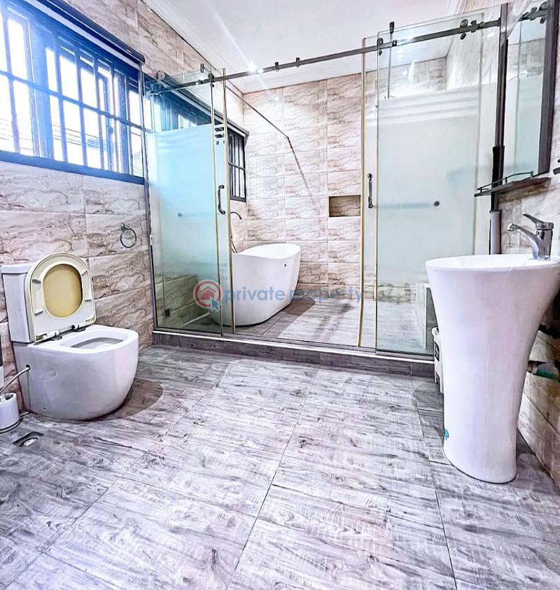 Furnished/ 7  bedroom duplex with  cinema /swimming pool - 4 7 bedroom Detached Duplex For Sale Osapa London Lekki Lagos - 4