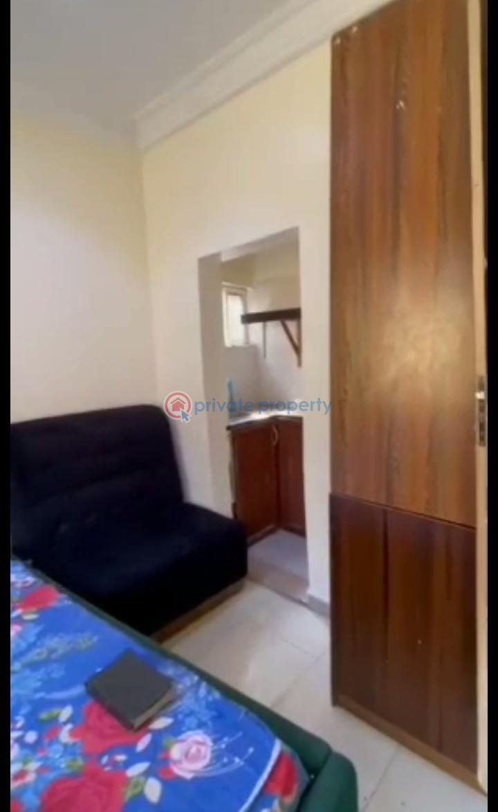 1 bedroom Self Contain For Rent Off Bode Thomas Surulere Lagos - 6