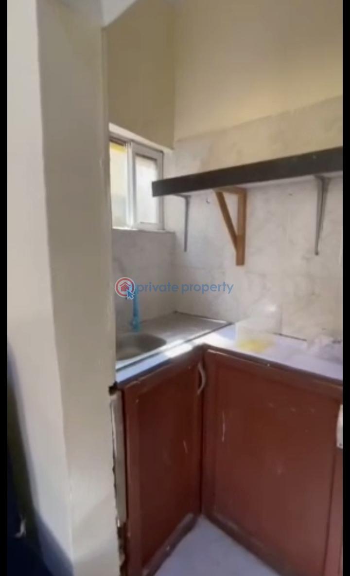 1 bedroom Self Contain For Rent Off Bode Thomas Surulere Lagos - 5