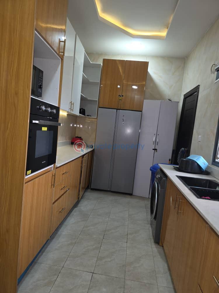 2 bedroom Flat & Apartment For Rent Ologolo Lekki Lagos - 1