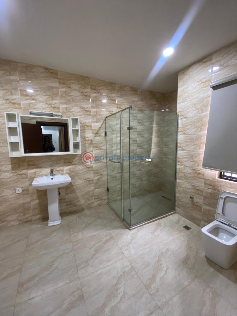 2 bedroom Block Of Flats For Rent Guzape Abuja Phase 1  - 4