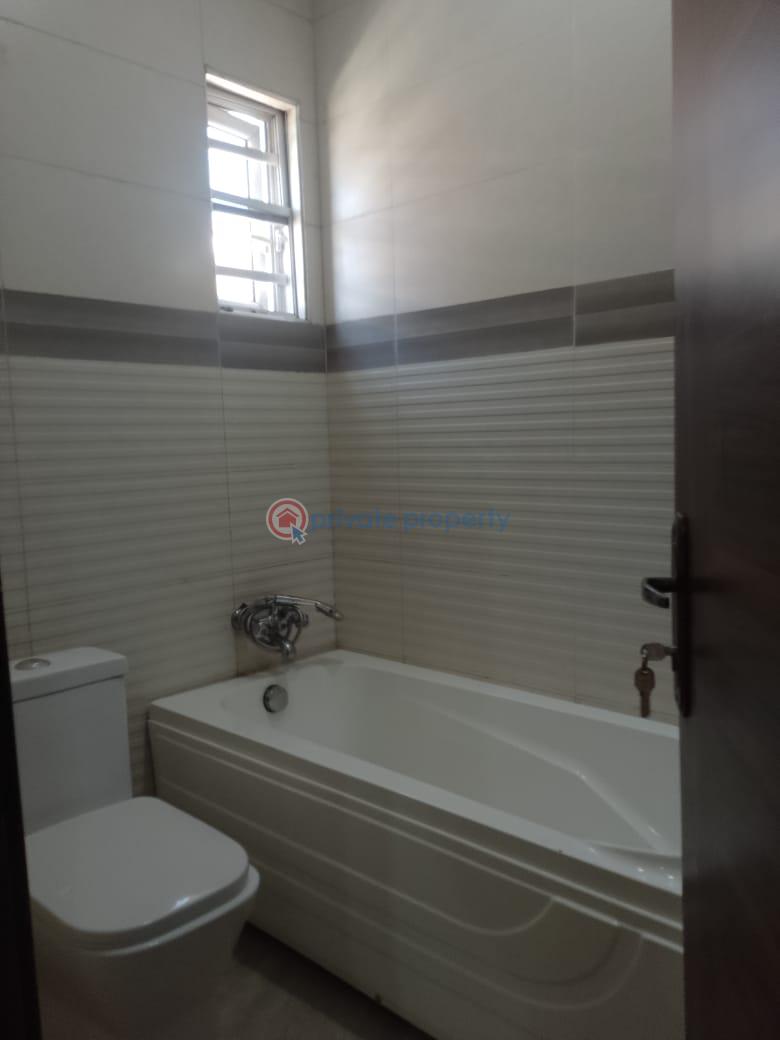 4 bedroom Terrace For Rent Orchid Road Lekki Lagos Along Lekki Expressway Lagos - 7