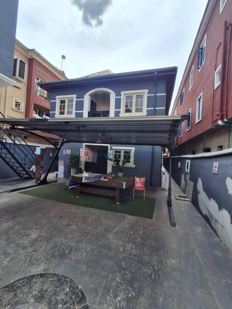 2 bedroom Block Of Flats For Sale Ajao Estate Isolo Lagos