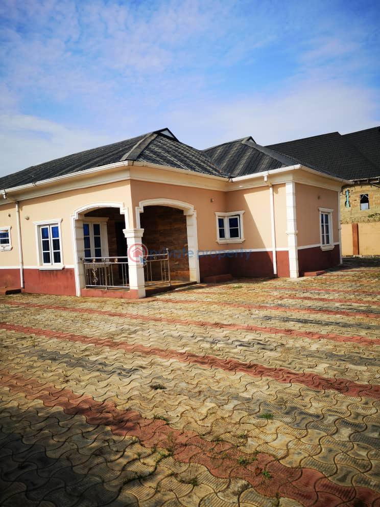 Bungalow For Sale Mowe Ogun area  - 9