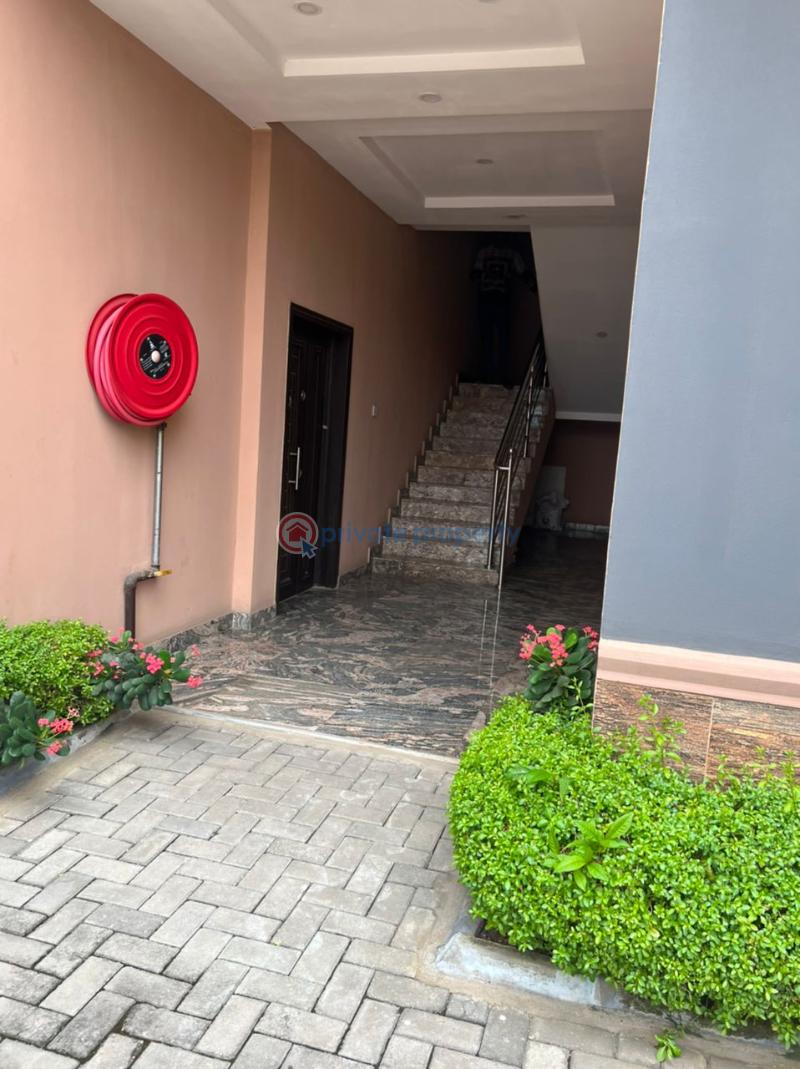 3 bedroom Block Of Flats For Sale Adeniyi Jones Ikeja Lagos - 3