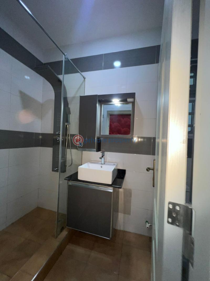 3 bedroom Block Of Flats For Sale Adeniyi Jones Ikeja Lagos - 21