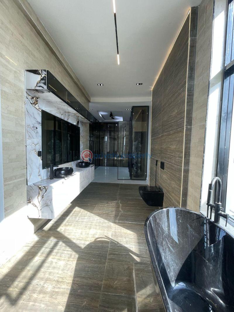 5 bedroom Detached Duplex For Sale Secured Estate Ikate Elegushi Lekki Lagos - 12