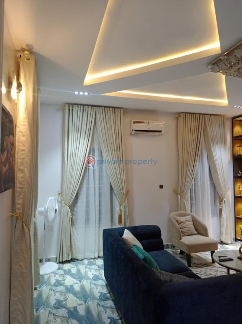 1 bedroom Mini Flat For Rent Osapa Lekki Lekki Lagos - 4