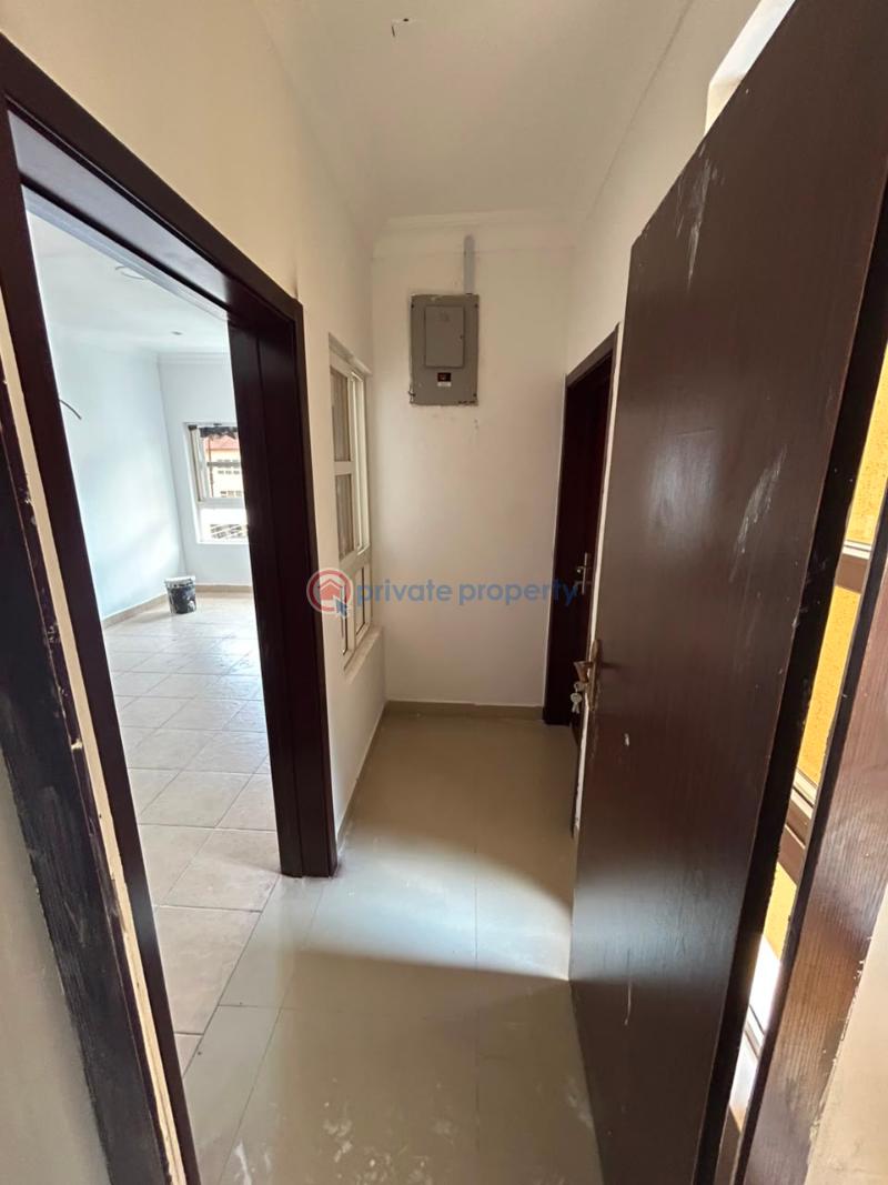 Self Contain For Rent Chevron Drive Lekki Lagos - 4