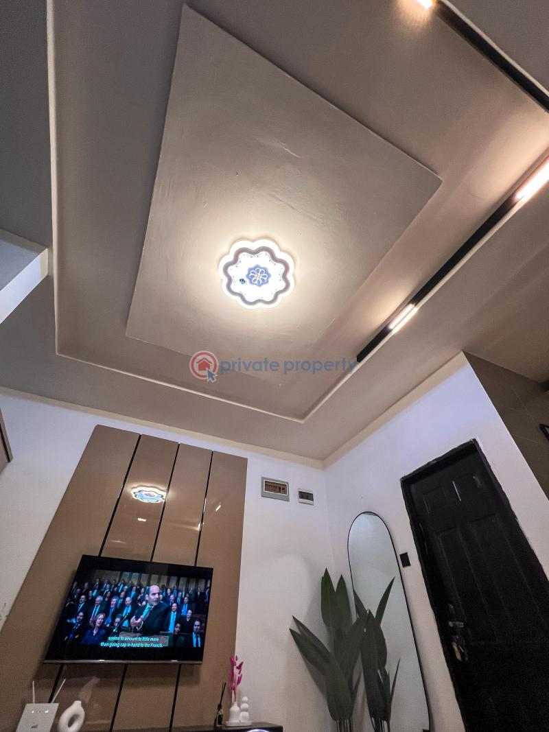 1 bedroom Studio Apartment Short let Jahi Abuja Phase 2  - 5