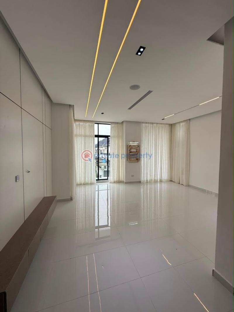 5 bedroom Detached Duplex For Sale Orchid Lekki Lagos - 9
