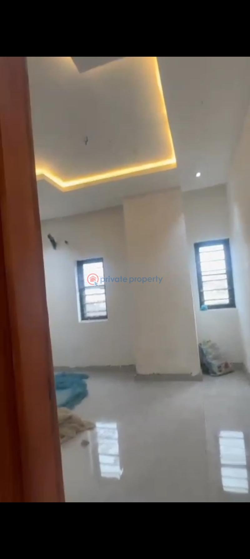2 bedroom Block Of Flats For Rent Gbagada Soluyi Soluyi Gbagada Lagos - 2