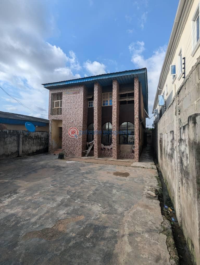 6 bedroom Detached Duplex For Sale Off Govern Road Governor's Road Ikotun Ikotun/Igando Lagos - 0