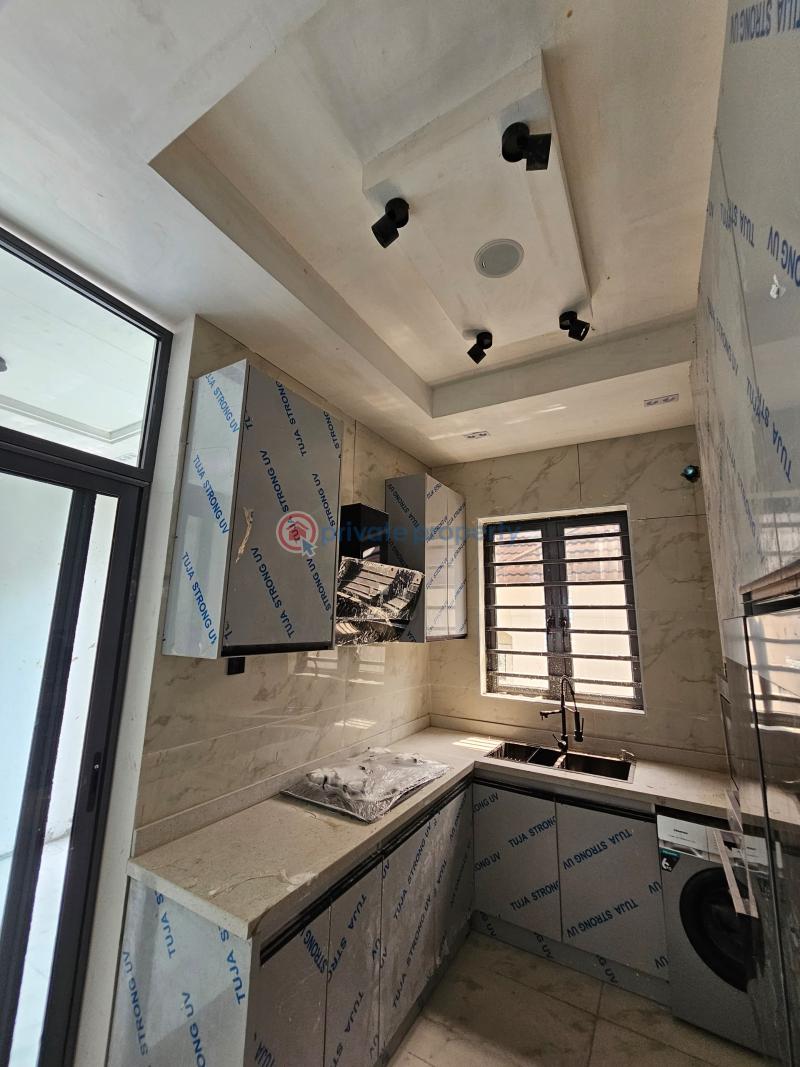 4 bedroom Terraced Duplex For Sale Lekki Phase 1, Lagos Lekki Phase 1 Lagos - 10