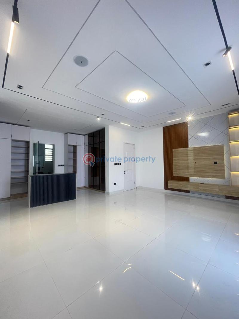 5 bedroom Detached Duplex For Sale Chevron Drive Lekki Lagos - 2