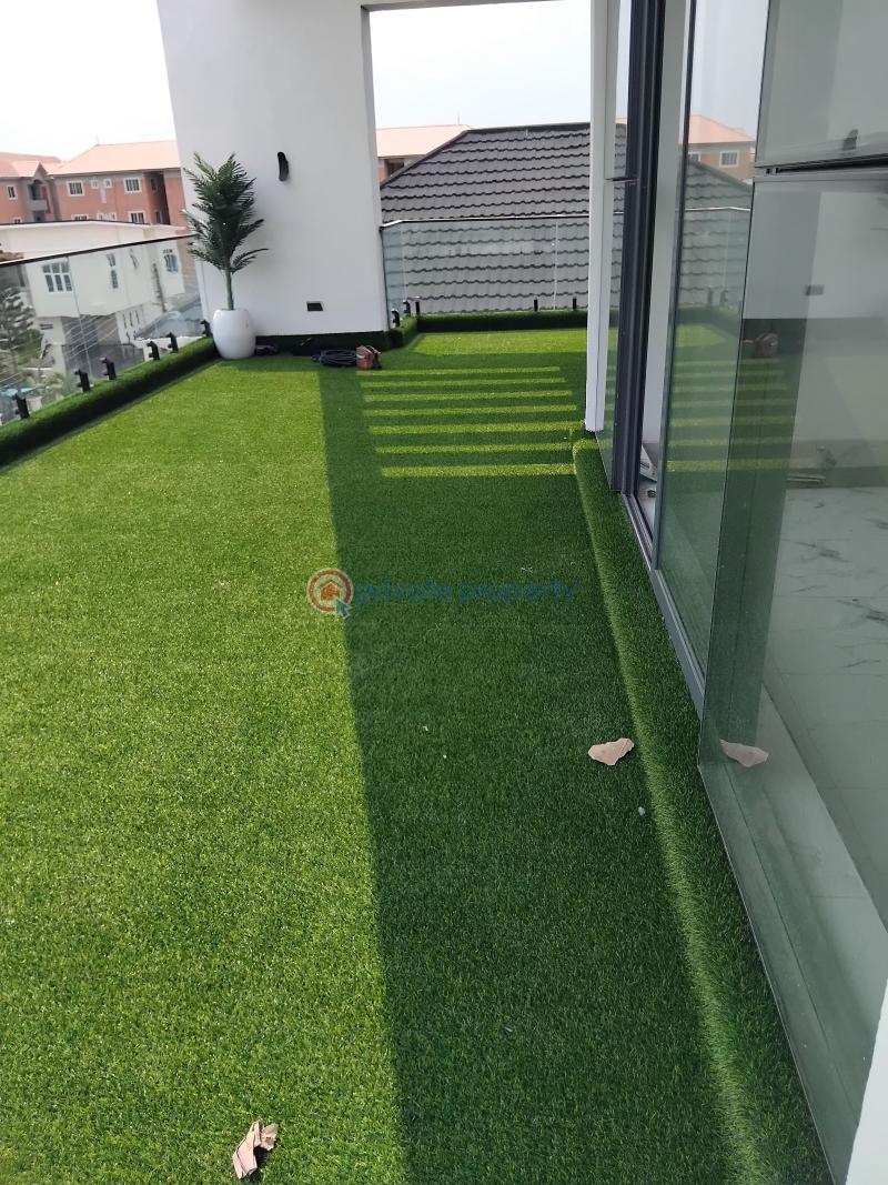 5 bedroom Detached Duplex For Sale Monastery Shoprite Road Sangotedo Ajah Lagos - 17