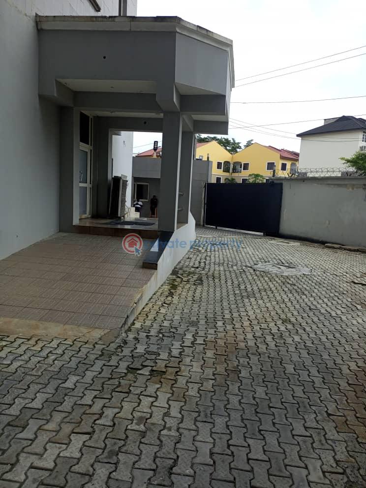 Commercial Property For Sale On A Major Road Oniru Victoria Island Lagos - 11