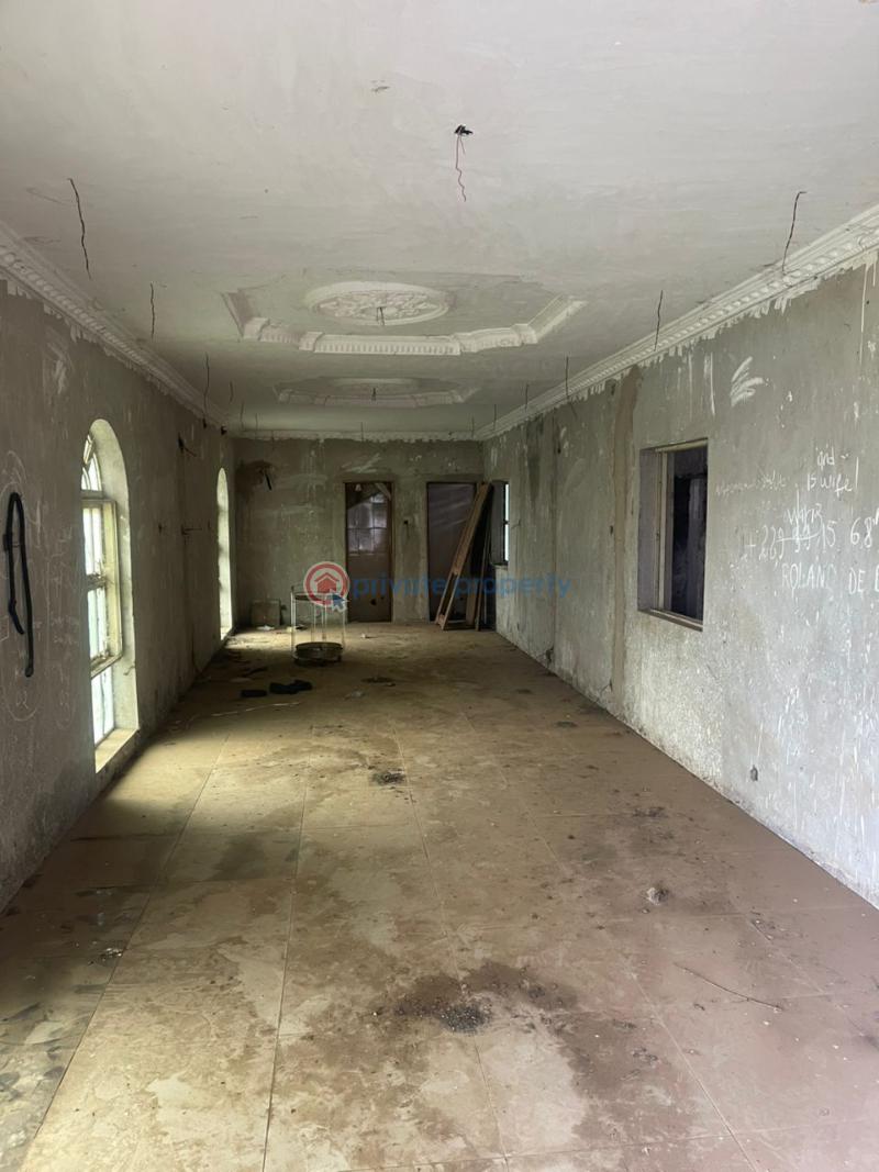 Commercial Property For Sale Ijegun Ikotun Lagos Ijegun Ikotun/Igando Lagos - 6