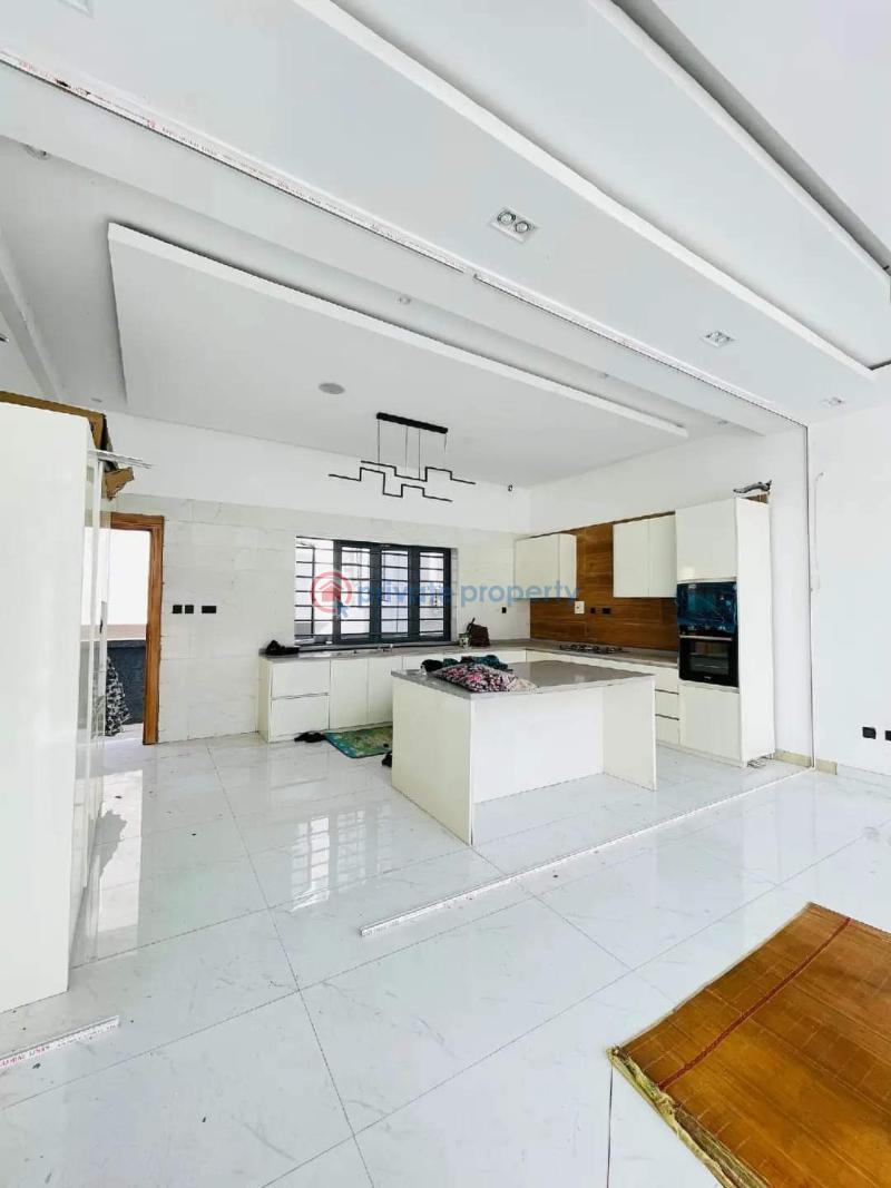 4 bedroom Detached Duplex For Sale Magodo Phase 2 Magodo Isheri Ikeja Lagos - 2