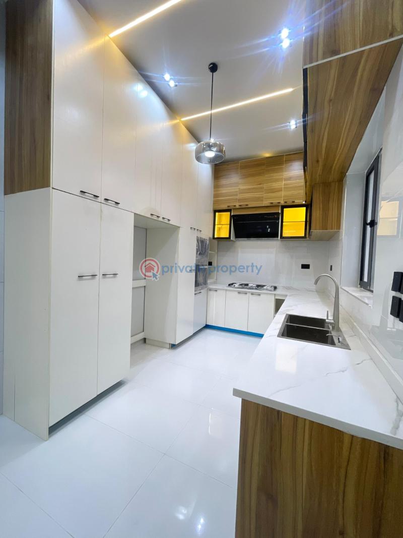 4 bedroom Detached Duplex For Sale Ikota Lekki Lagos - 10